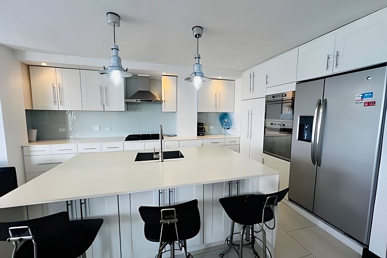 Apartamento exclusivo vista al mar– Edificio Los Laureles