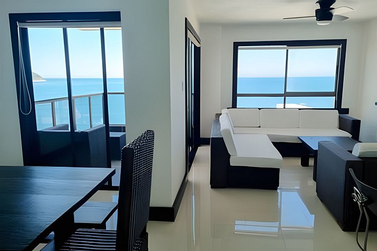 Apartamento exclusivo vista al mar– Edificio Los Laureles