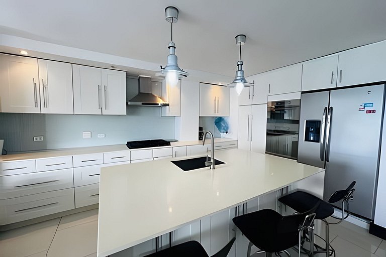 Apartamento exclusivo vista al mar– Edificio Los Laureles