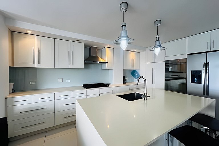 Apartamento exclusivo vista al mar– Edificio Los Laureles