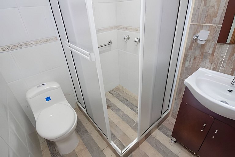 Gran apartamento en el rodadero- Edificio los laureles